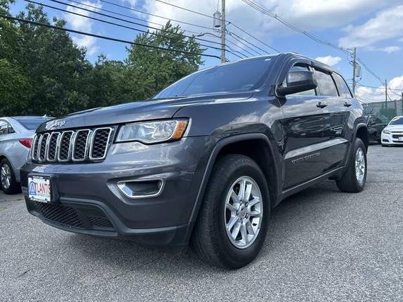 JEEP GRAND CHEROKEE 2018 1C4RJFAG8JC469940 image